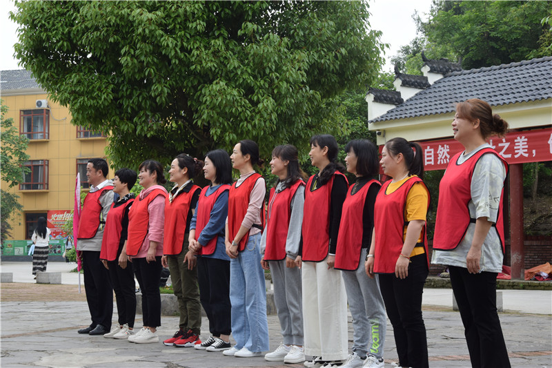 5-紅隊(duì).jpg